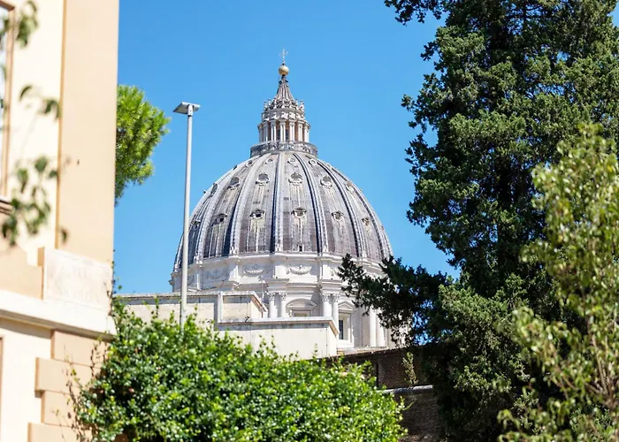 St Peter's Boutique Retreat - Vatican Walls *